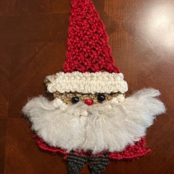 Vintage Handmade Macrame Santa Claus Ornament rustic christmas decor - Picture 5 of 8
